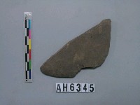 藏品(磨製石斧)的圖片